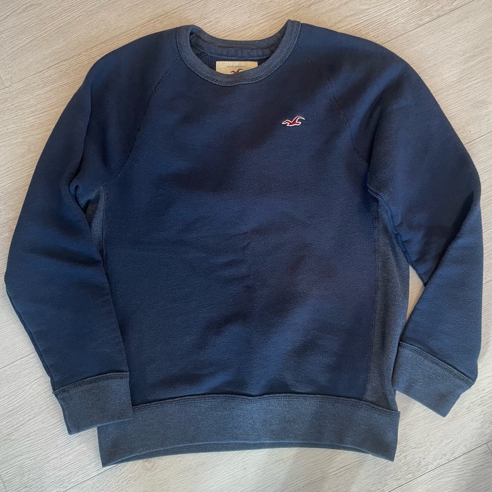 Navy Hollister Crew Neck Sweatshirt-Small